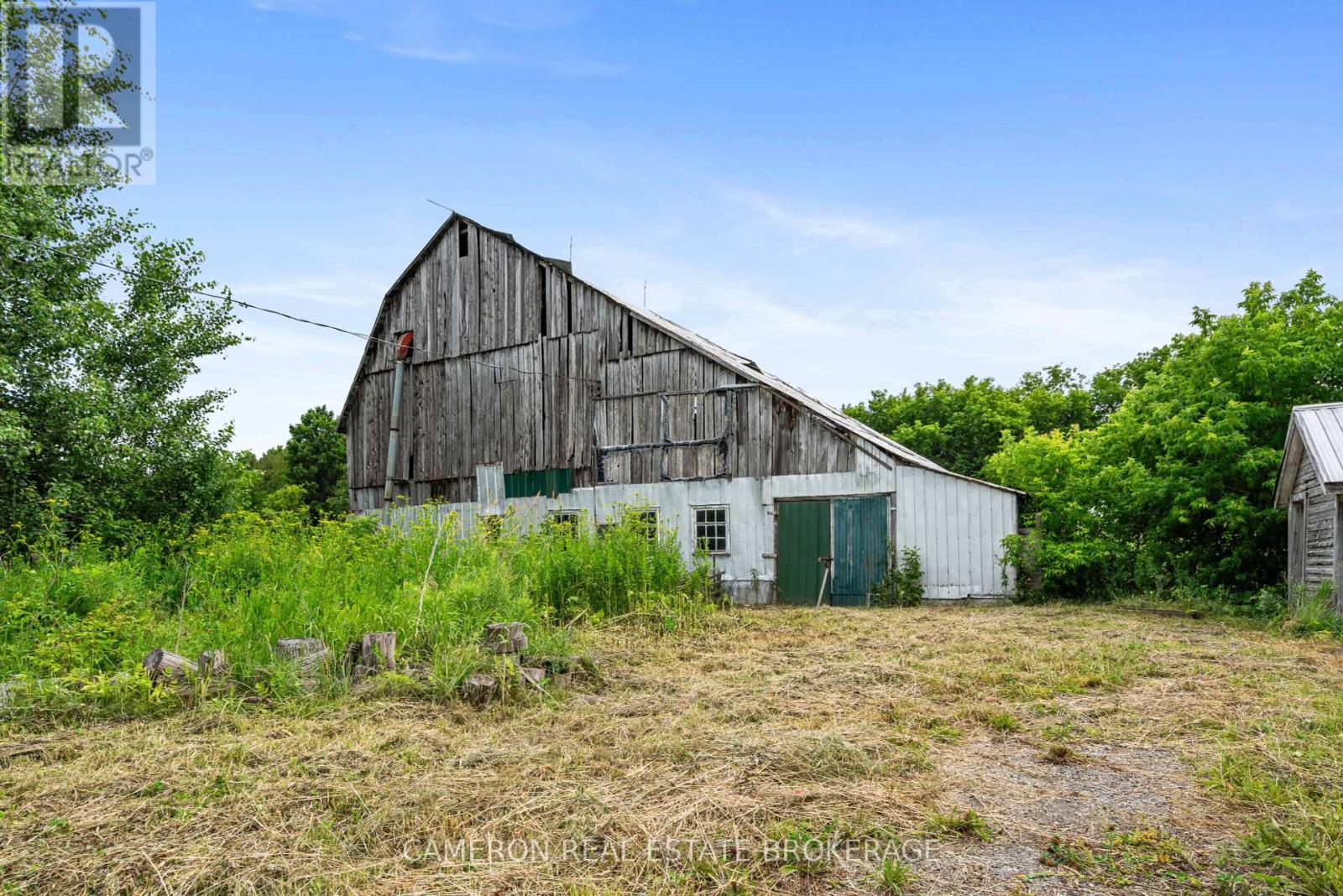 4141 Helmer Road Property Photo 7