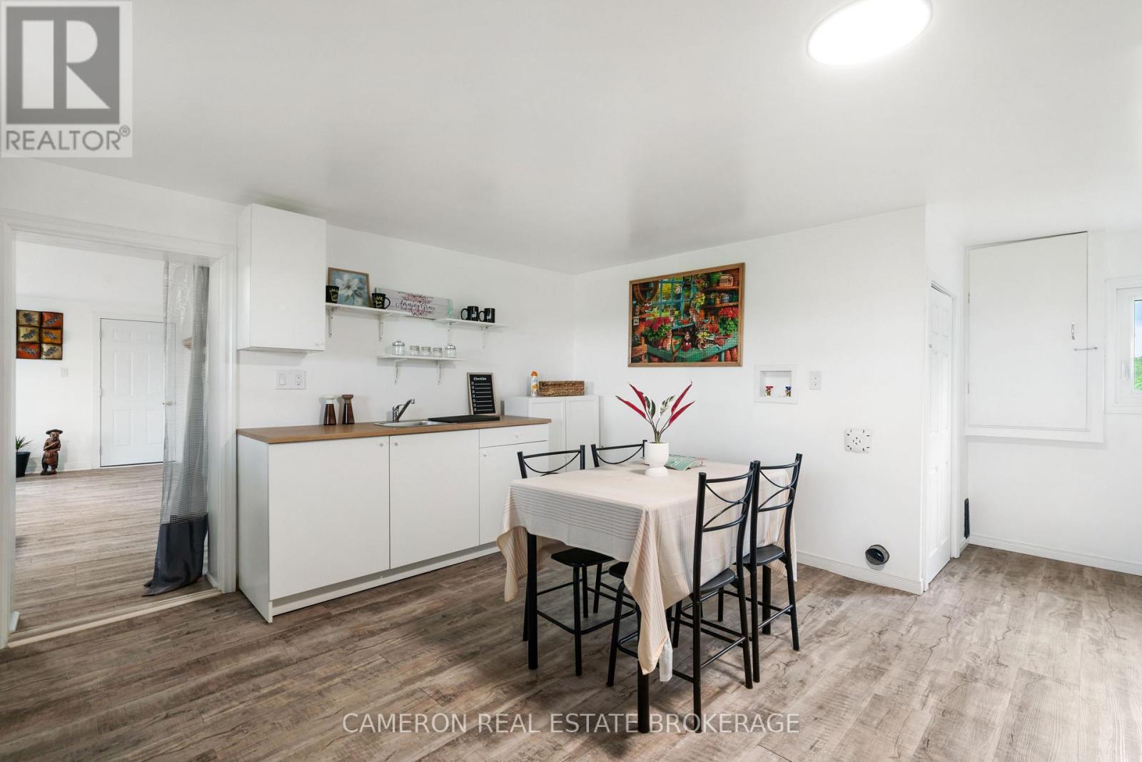 4141 Helmer Road Property Photo 17