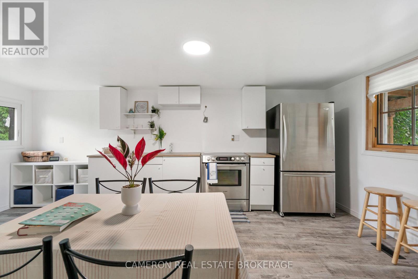 4141 Helmer Road Property Photo 20