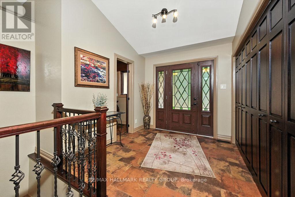 206 Deerwood Drive Property Photo 3
