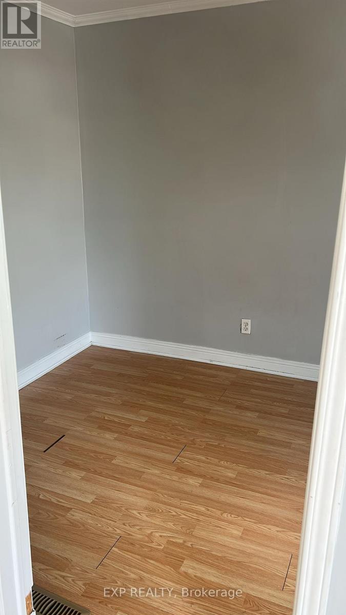 553 Quebec Street Property Photo 10