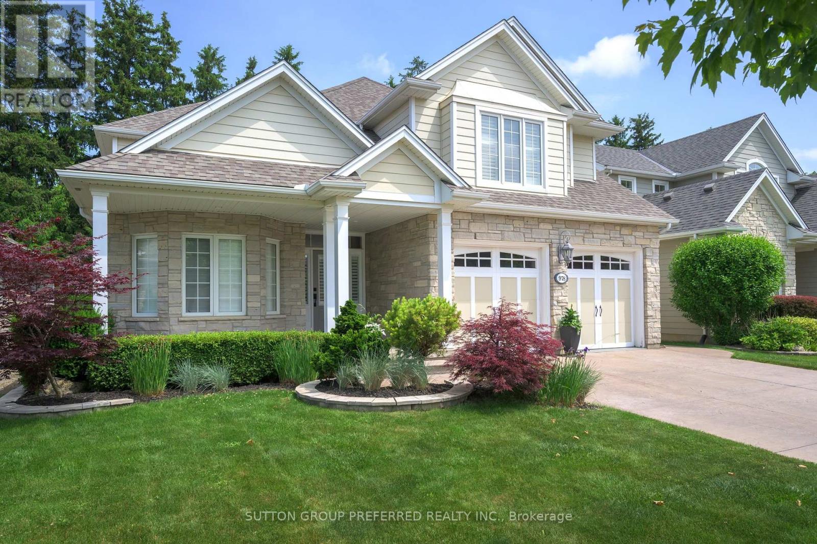 978 CHERRYHAVEN DRIVE Property Photo 1