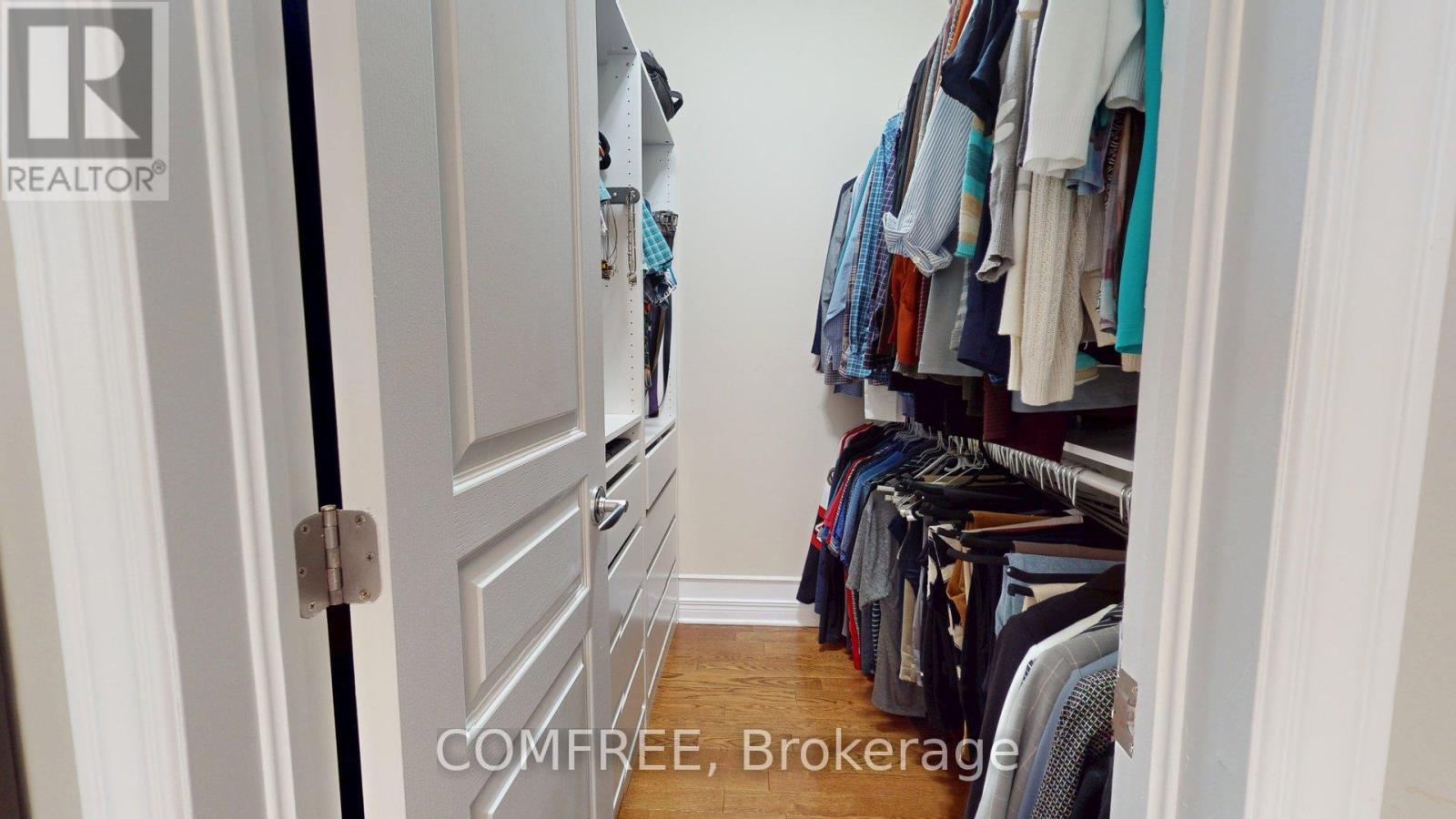 176 Solera Circle Property Photo 10