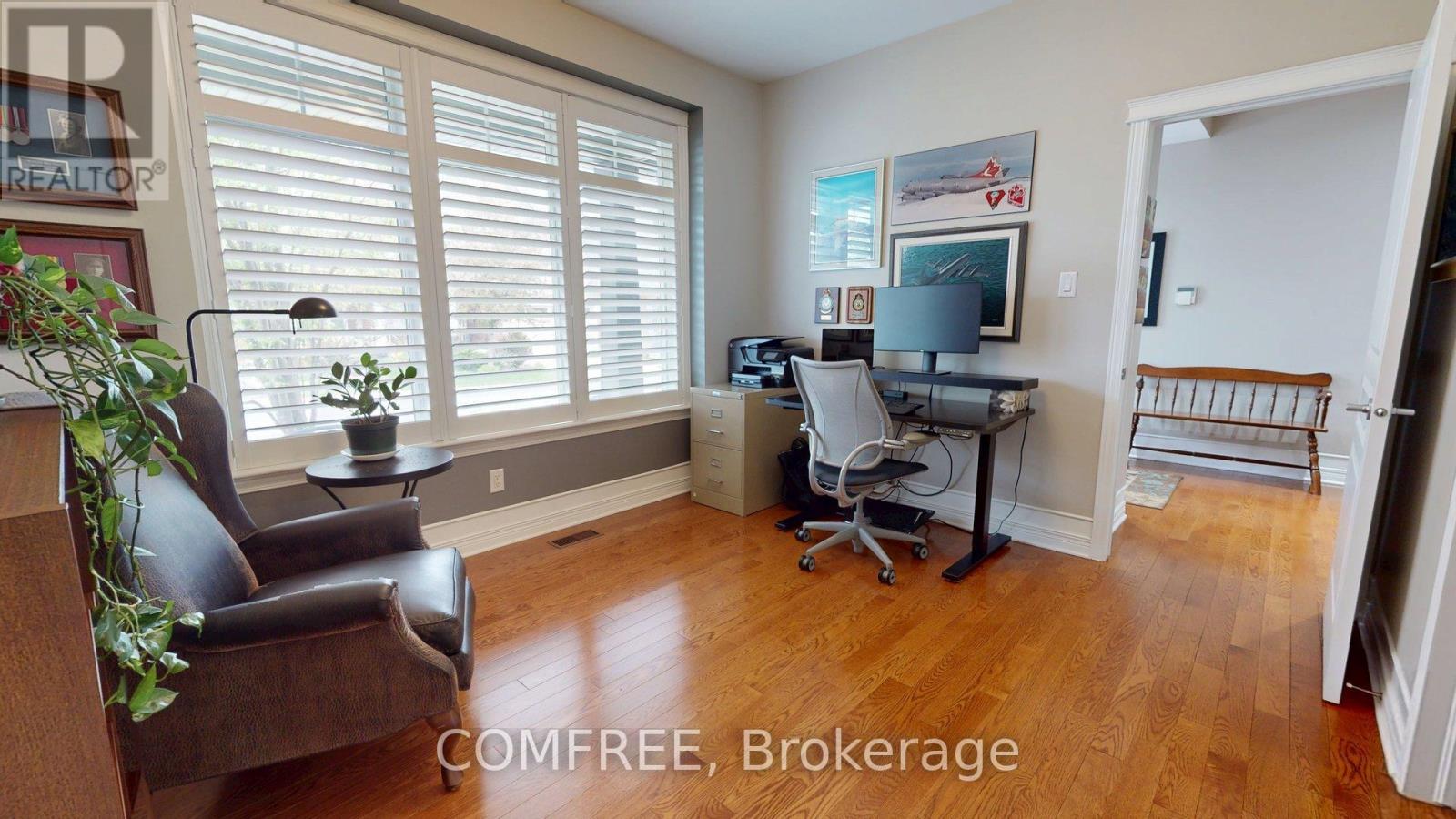 176 Solera Circle Property Photo 12