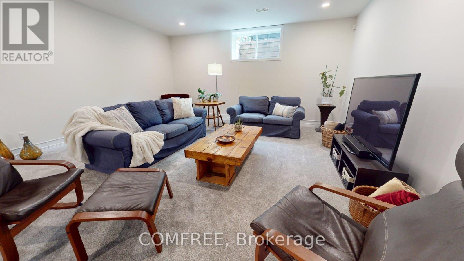 176 Solera Circle Property Photo 17