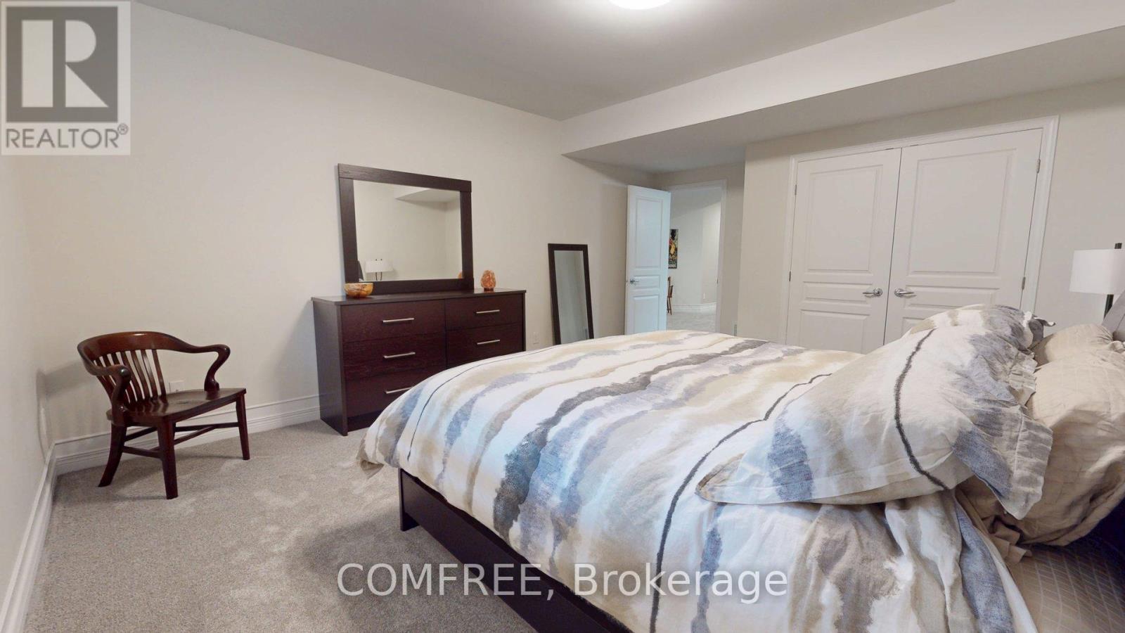 176 Solera Circle Property Photo 20