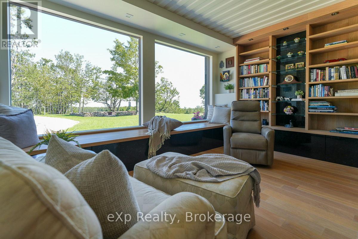 689360 18th Sideroad Property Photo 14