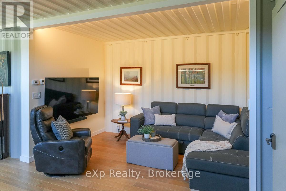 689360 18th Sideroad Property Photo 25