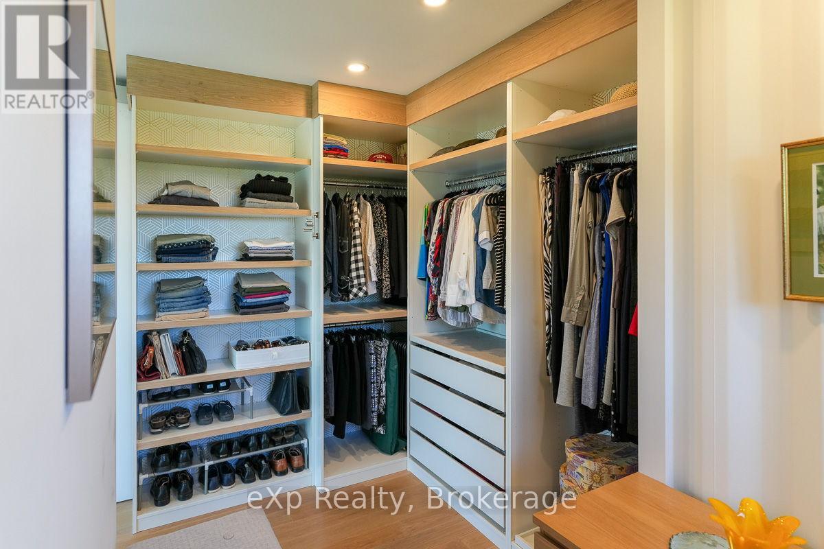 689360 18th Sideroad Property Photo 34