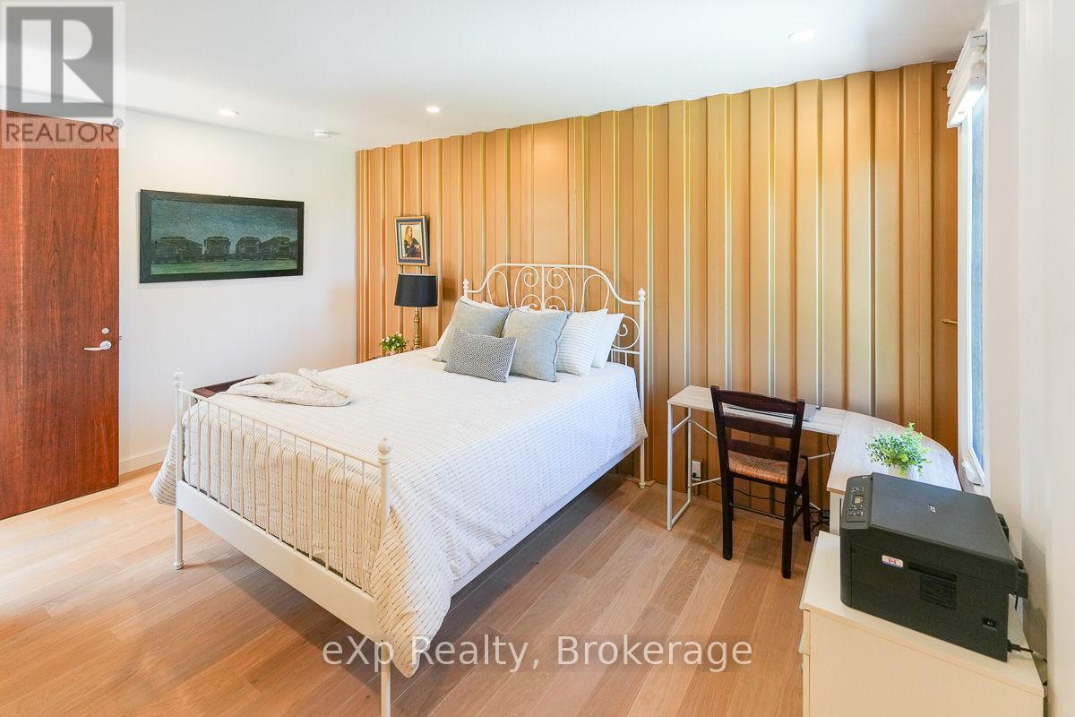 689360 18th Sideroad Property Photo 36