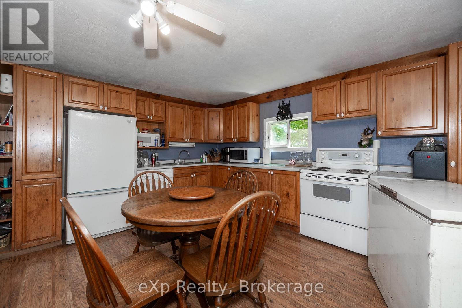 463086 Concession 24 Property Photo 23