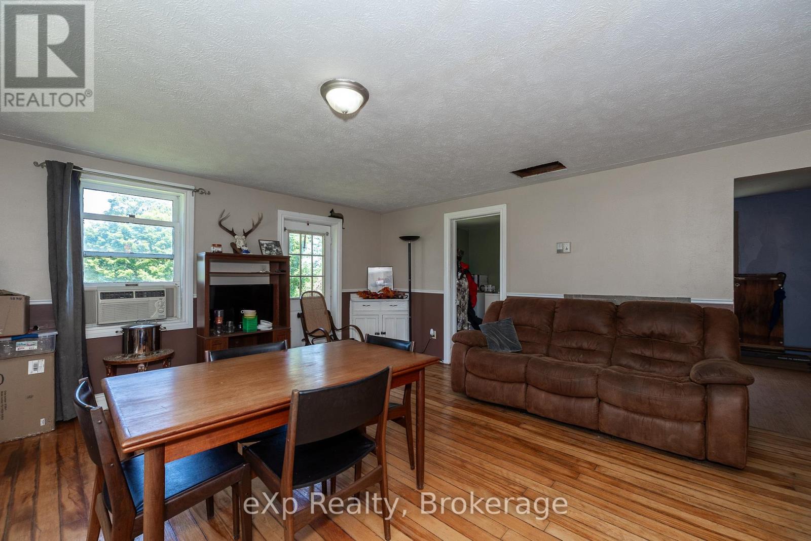 463086 Concession 24 Property Photo 26