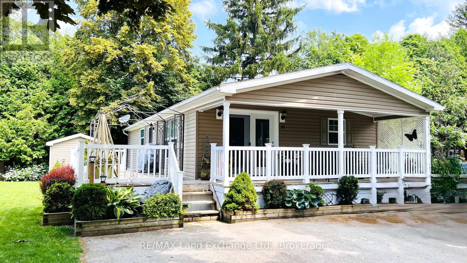 16 Sutton Drive Property Photo 1