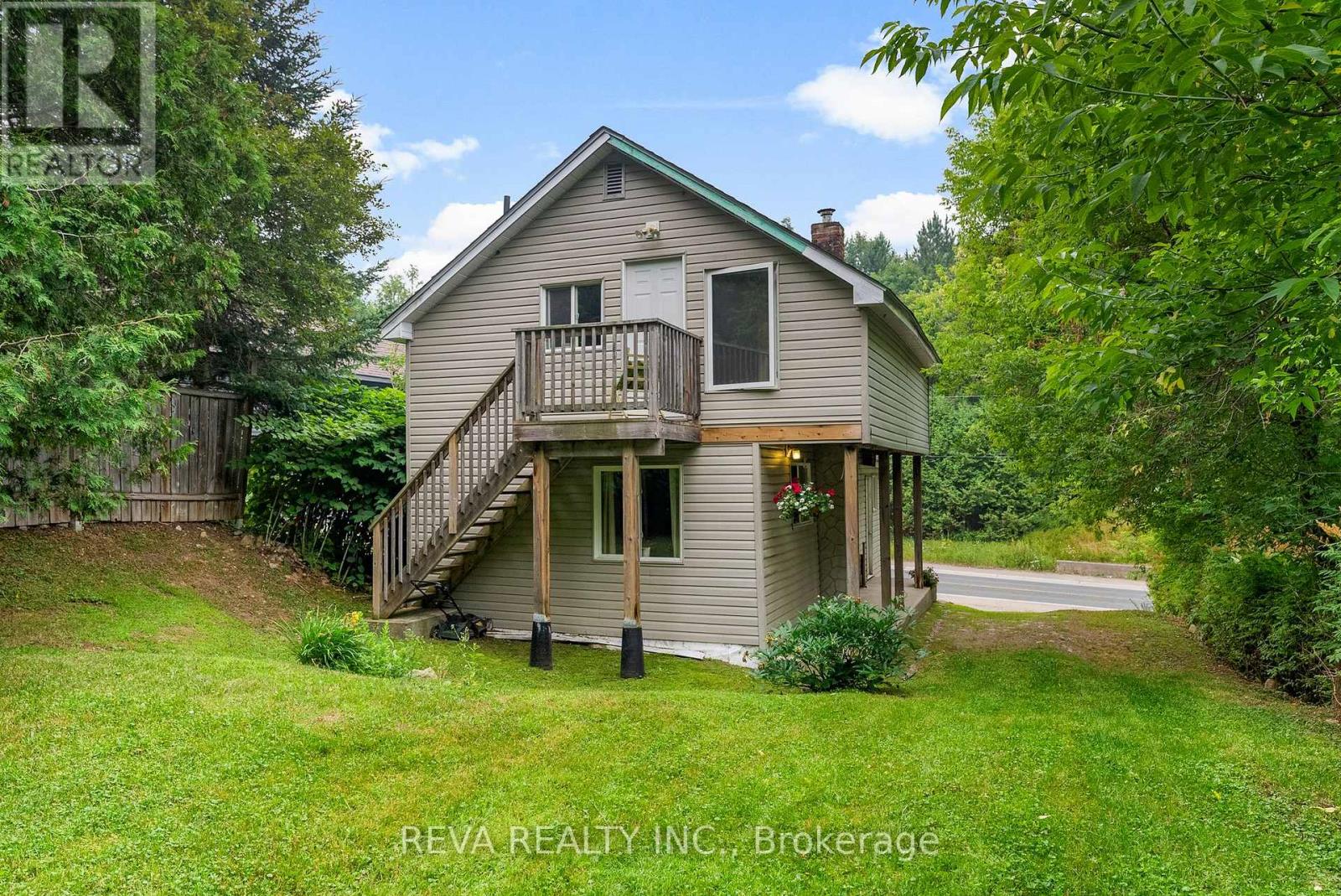 78 Bridge Street E Property Photo 1