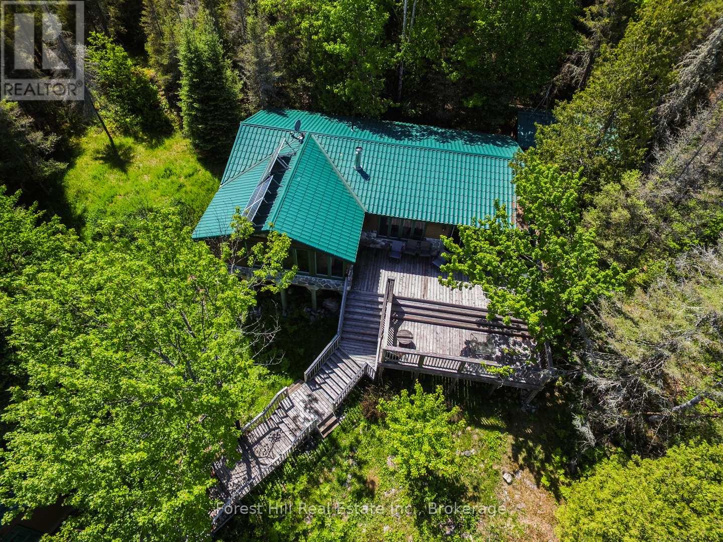 10365 Rabbit Property Photo 4