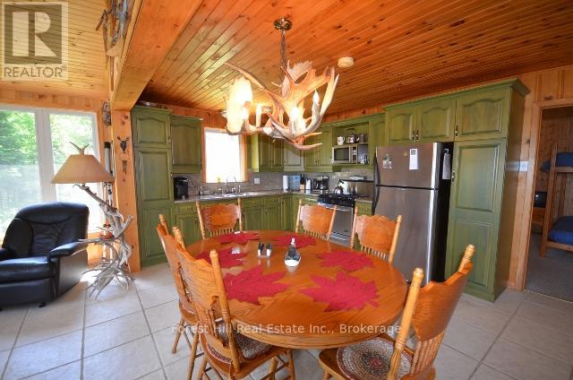 10365 Rabbit Property Photo 30