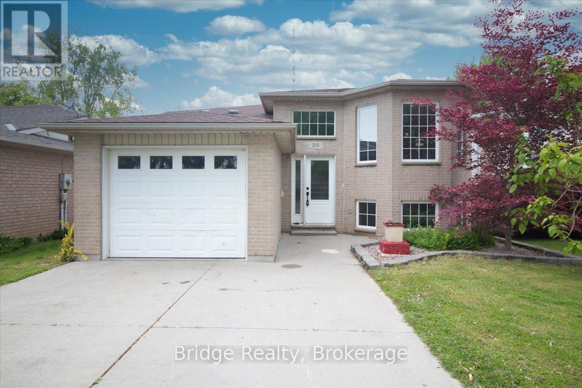 35 Greenfield Lane Property Photo 1