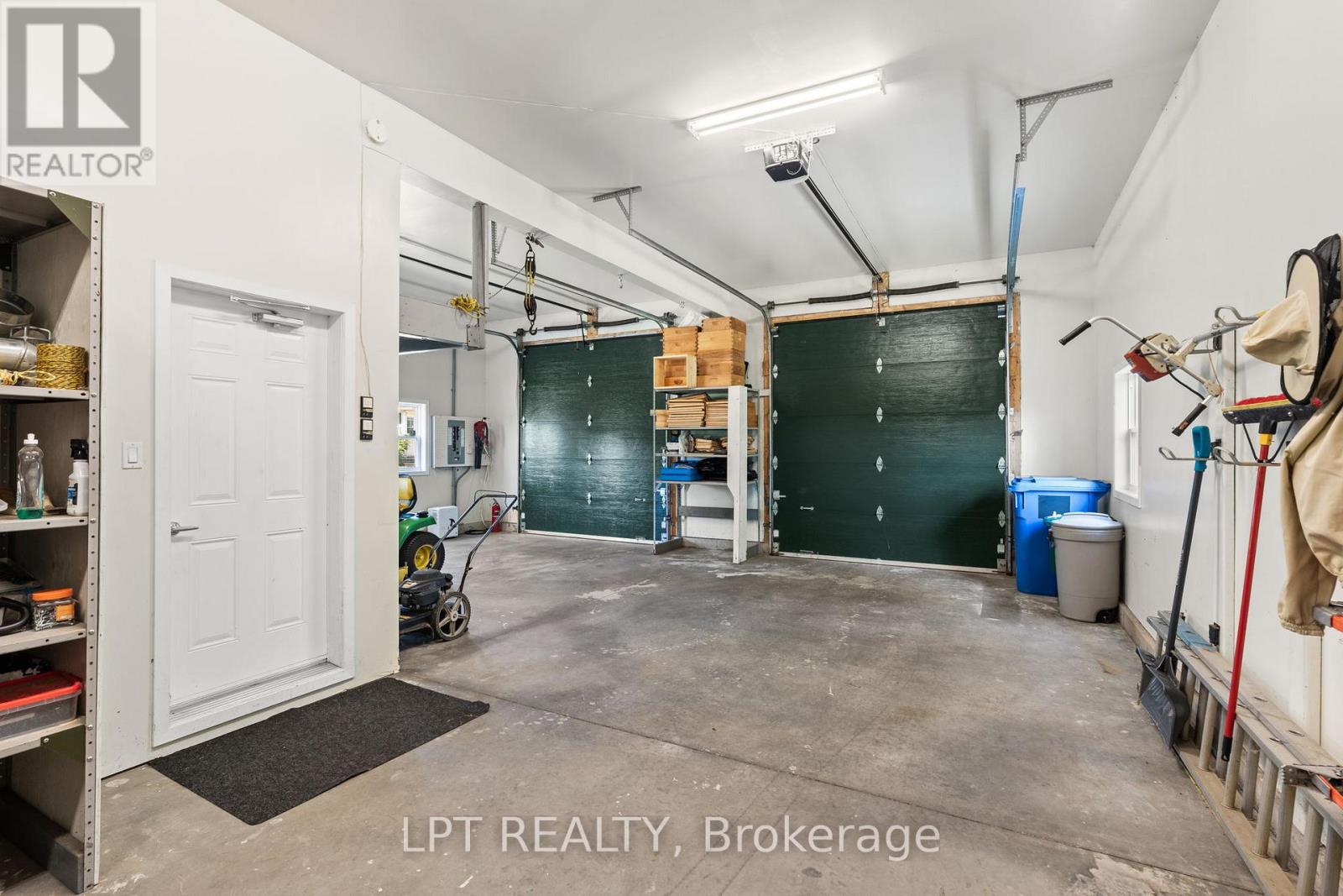 7928 Jock Trail Property Photo 27