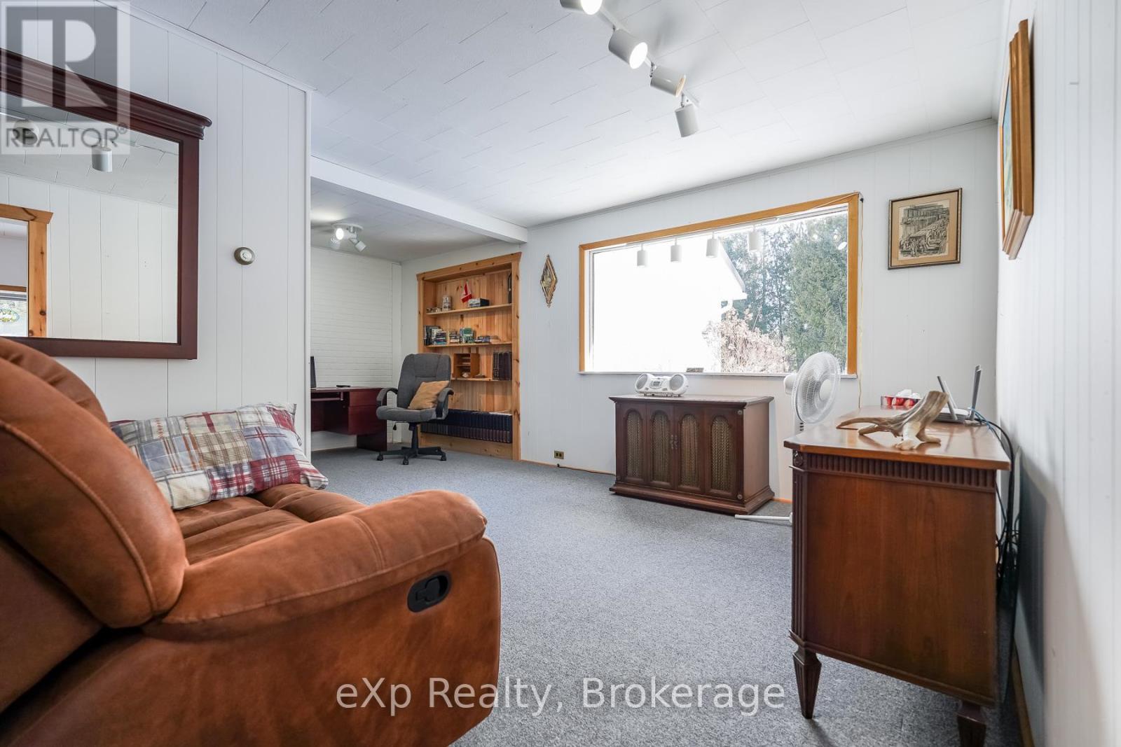 1483 Highway 6 Property Photo 34