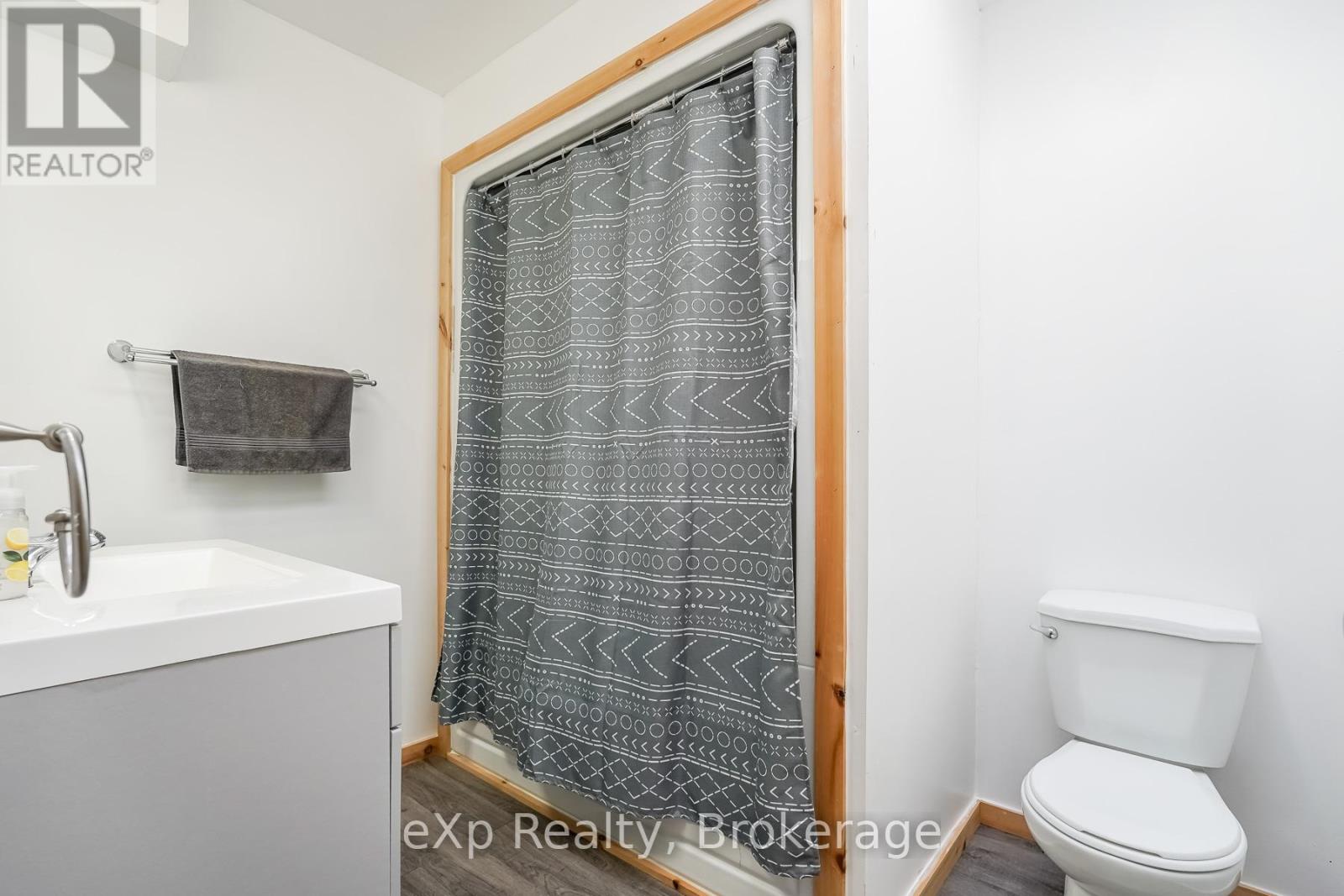 1483 Highway 6 Property Photo 44