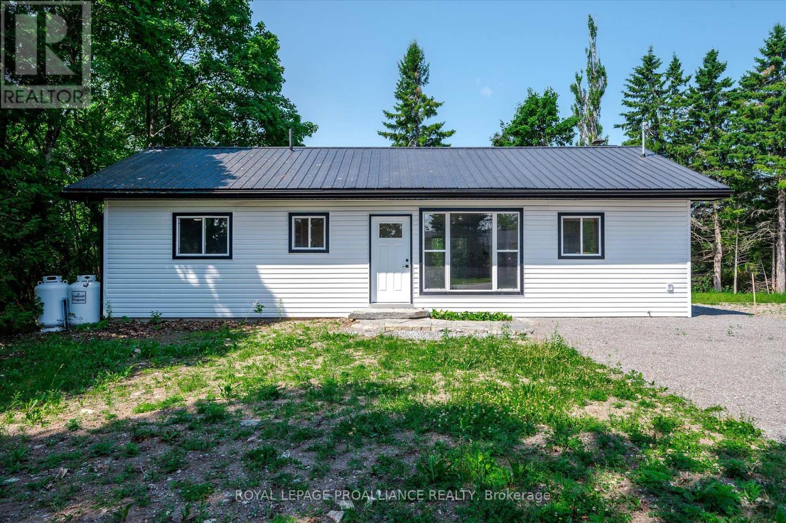 100 REID STREET Property Photo 1