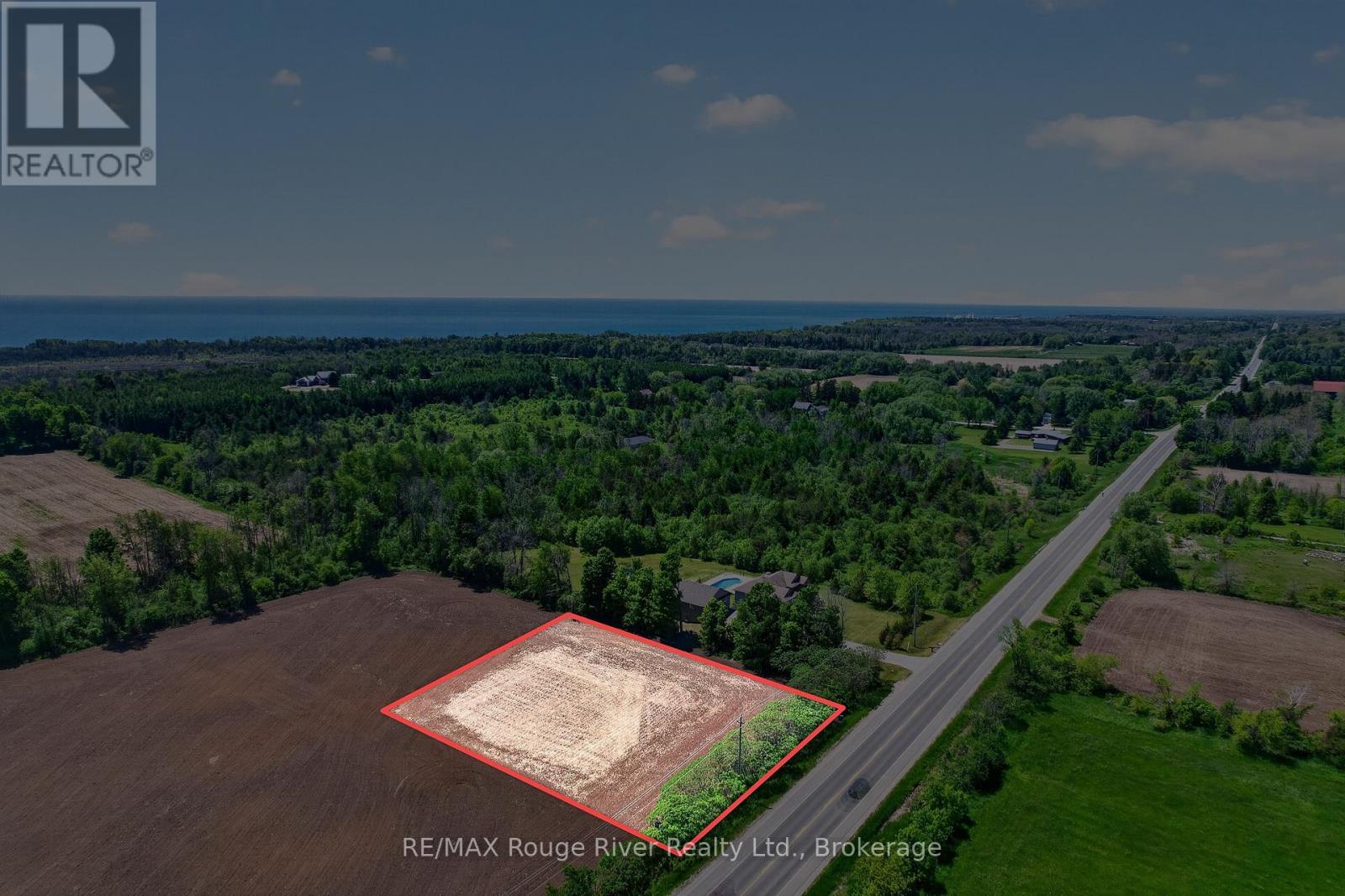 PT LOT 33 COUNTY ROAD 2