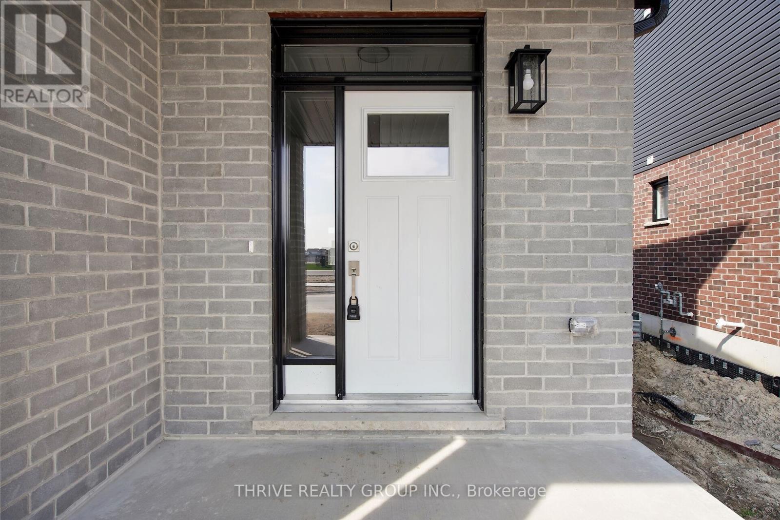 3096 Buroak Drive Property Photo 6