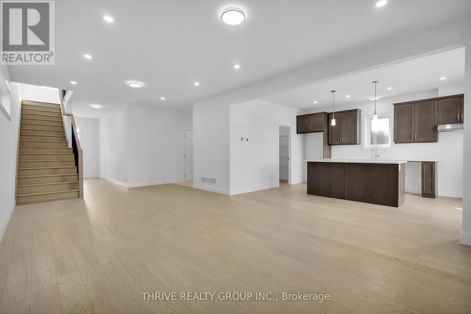 3096 Buroak Drive Property Photo 10