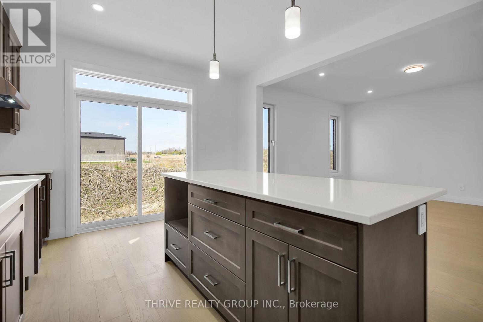 3096 Buroak Drive Property Photo 14