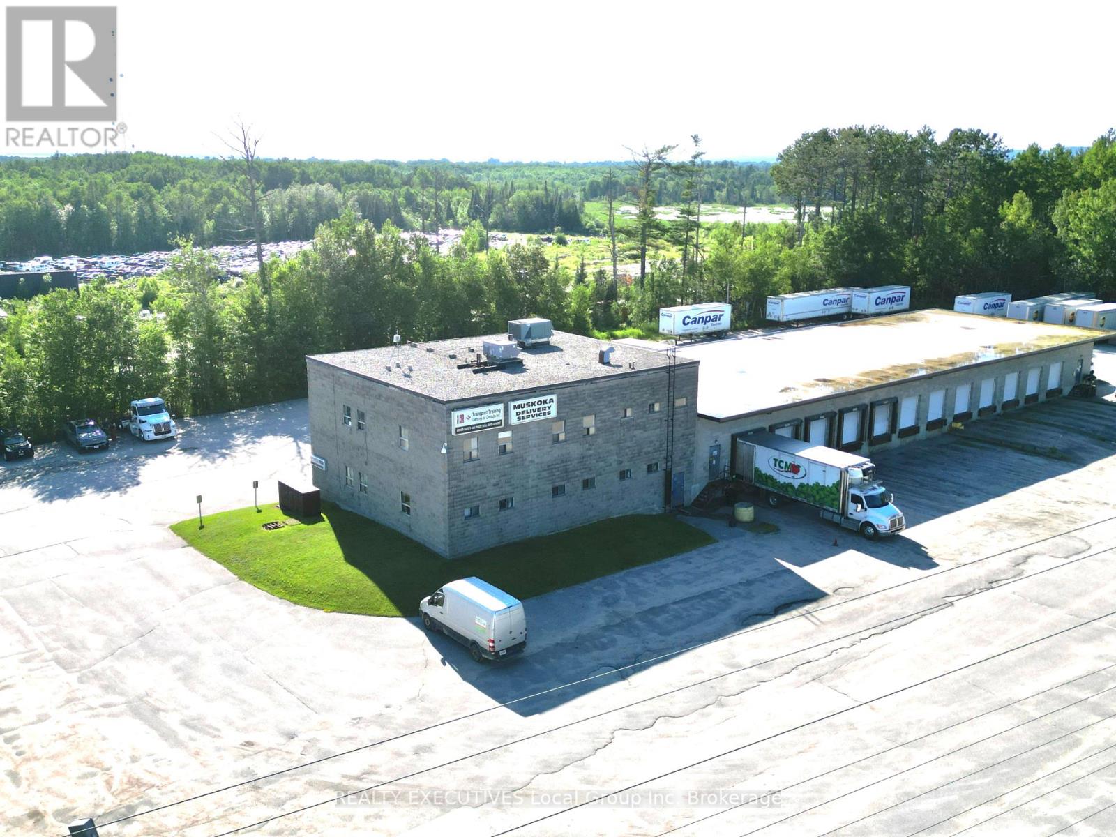 UNIT #2 - 25 WILLOW DRIVE