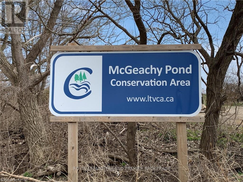 18094 Erie Shore Drive Property Photo 12