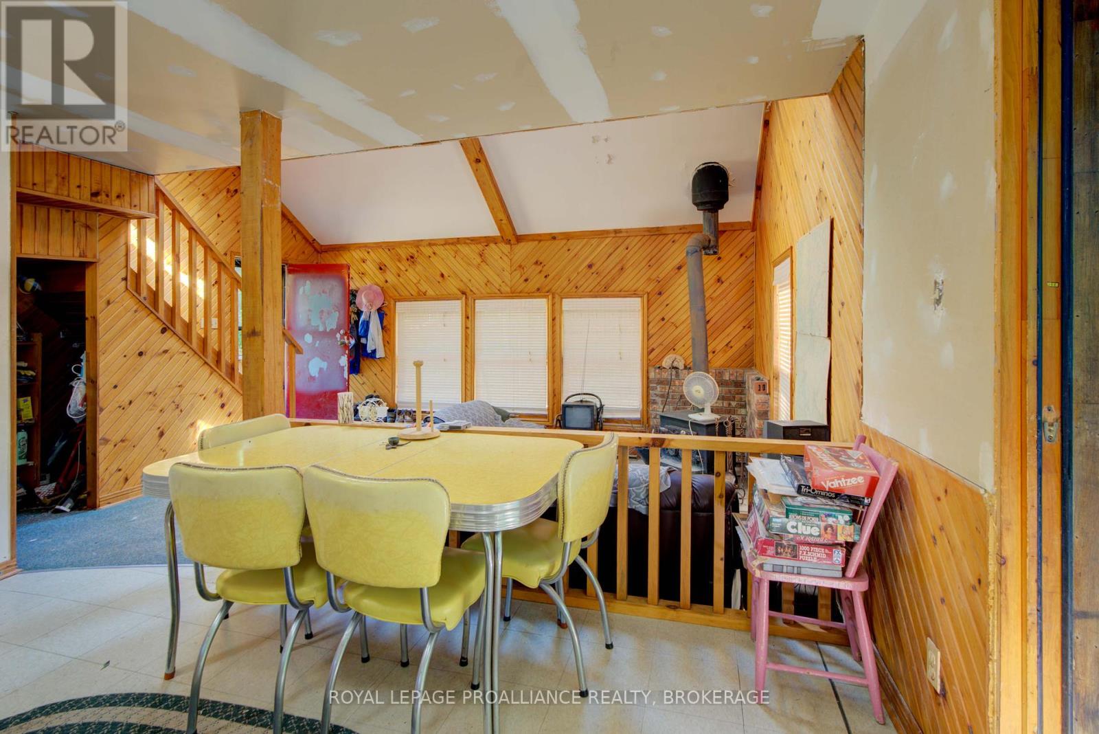 98 Rocky Ridge Lane Property Photo 17