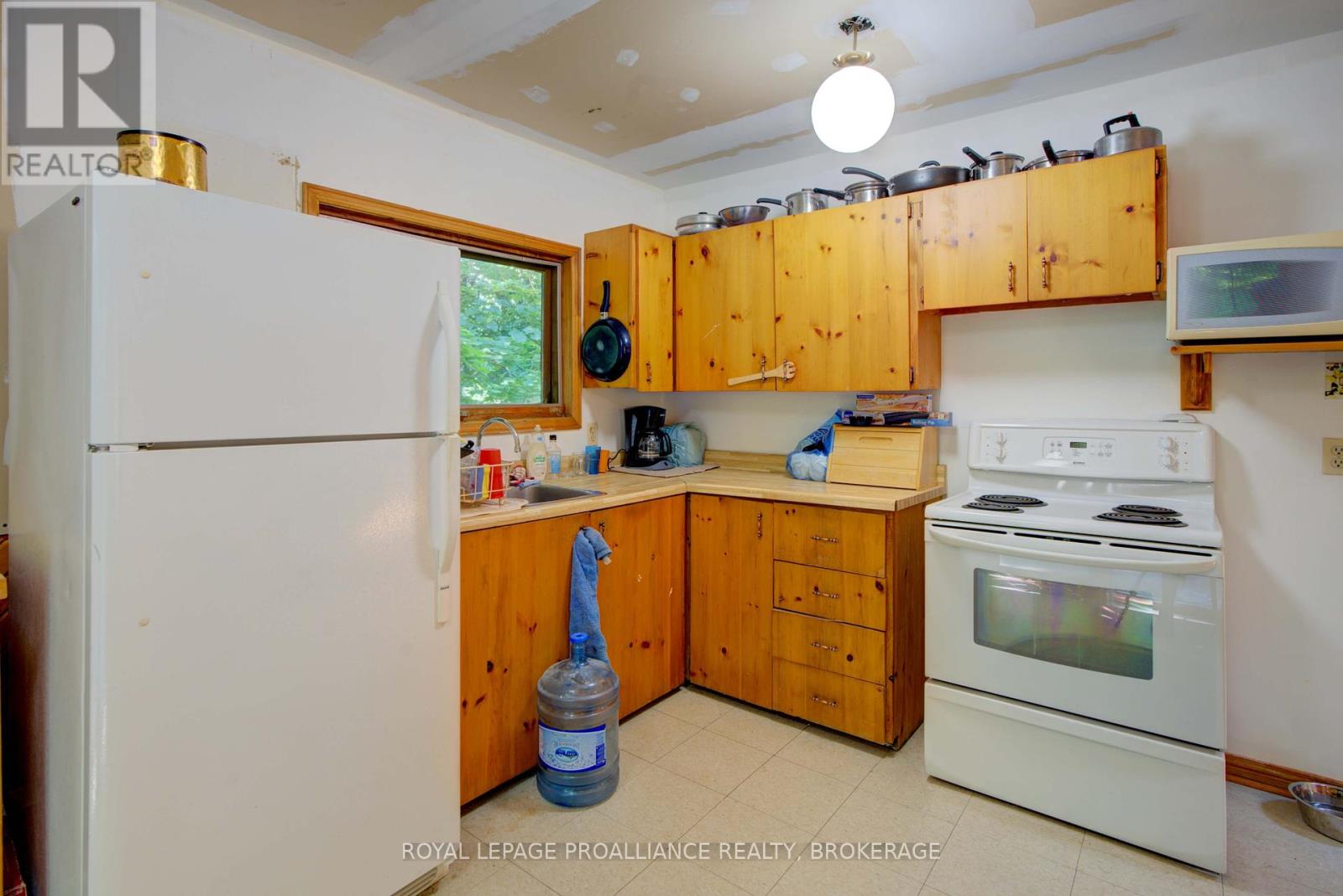 98 Rocky Ridge Lane Property Photo 24