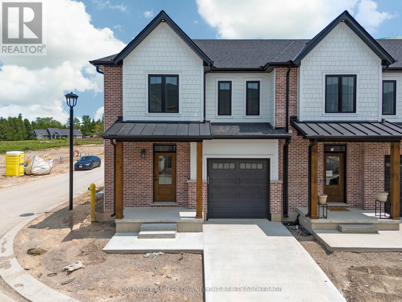 44 - 147 Scotts Drive Property Photo 1
