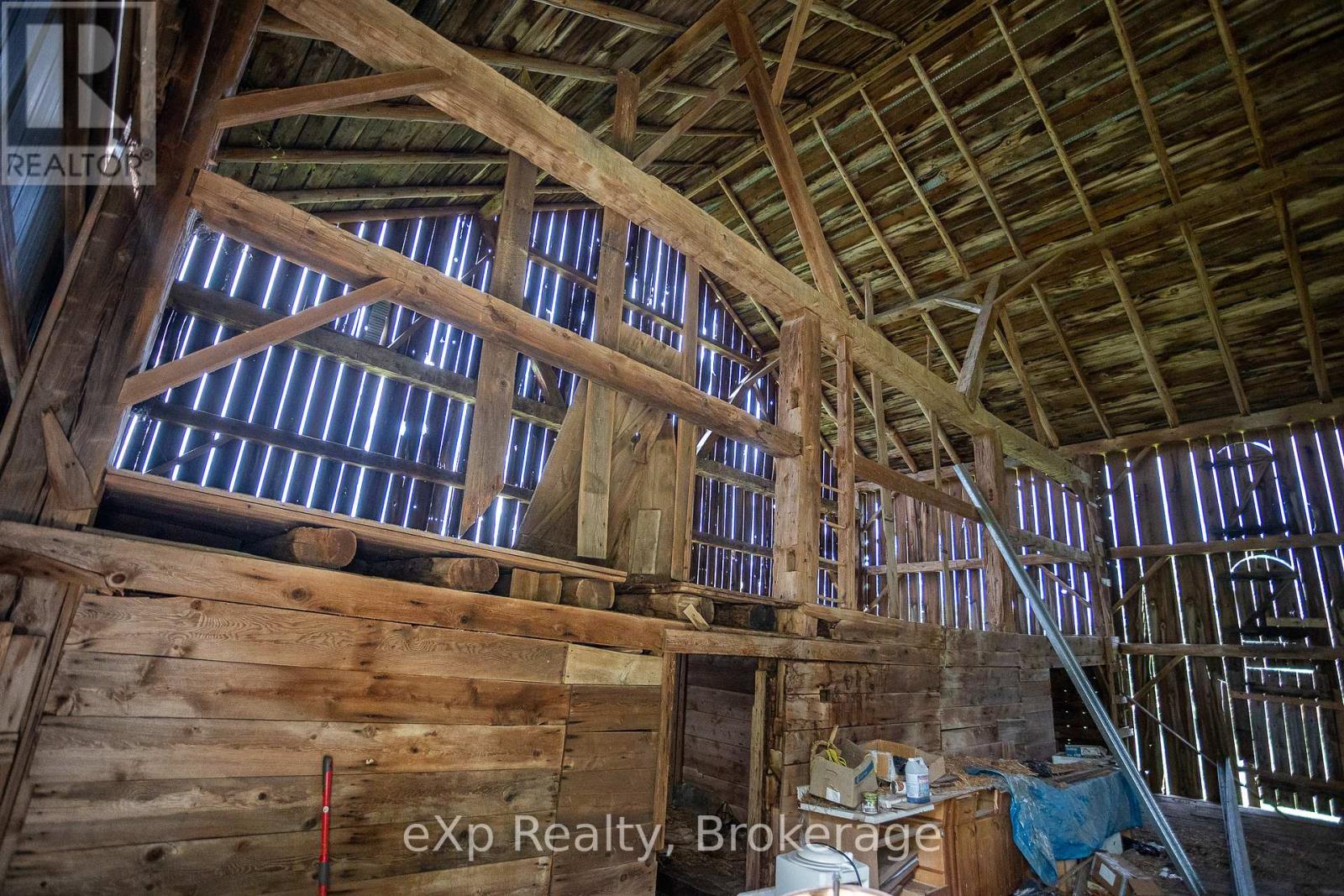 4558803 Concession 3b Property Photo 23