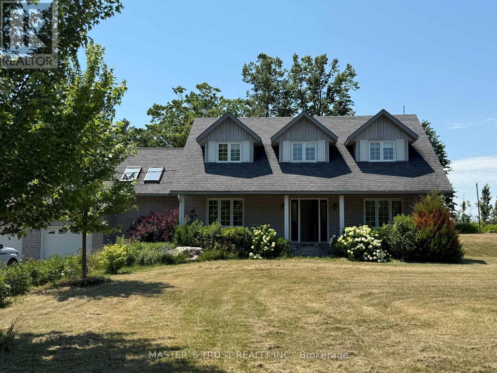 10858 Third Line Road Property Photo 1