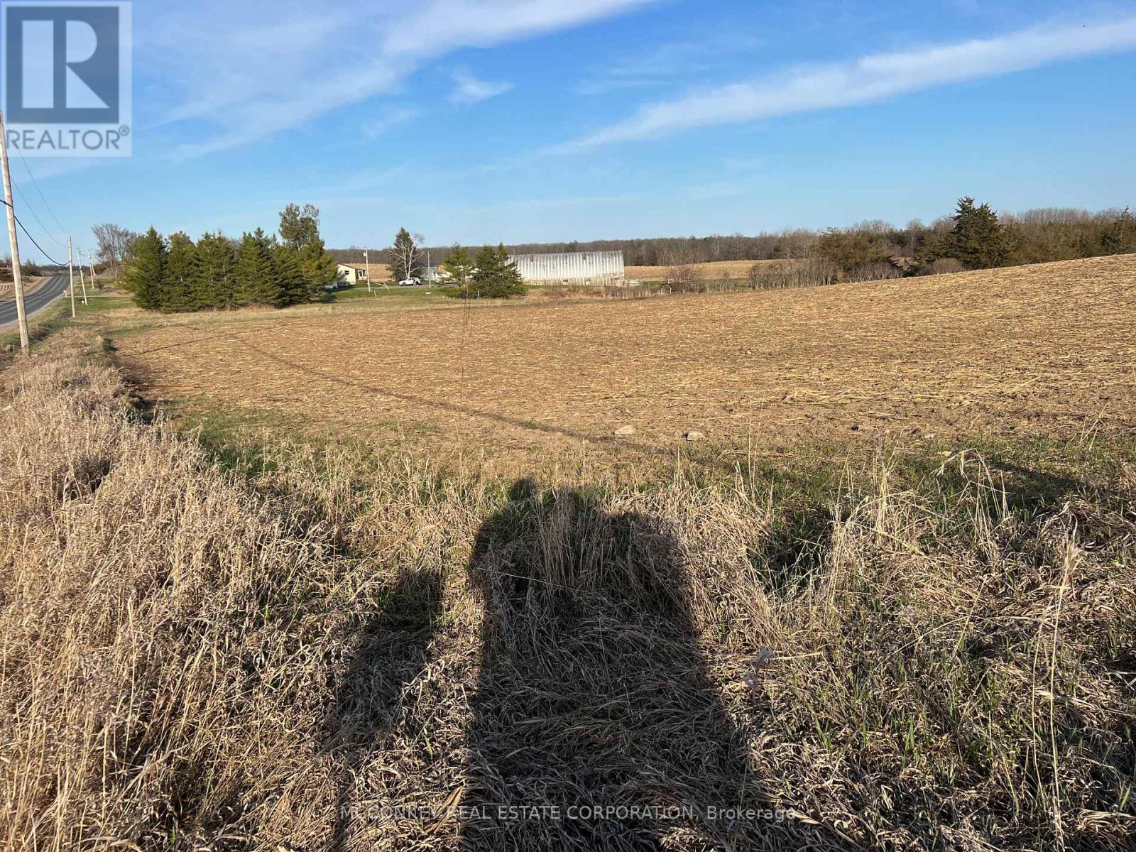 657 5th Line West Property Photo 3