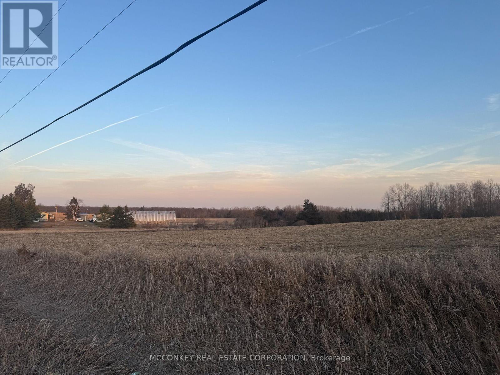 657 5th Line West Property Photo 7