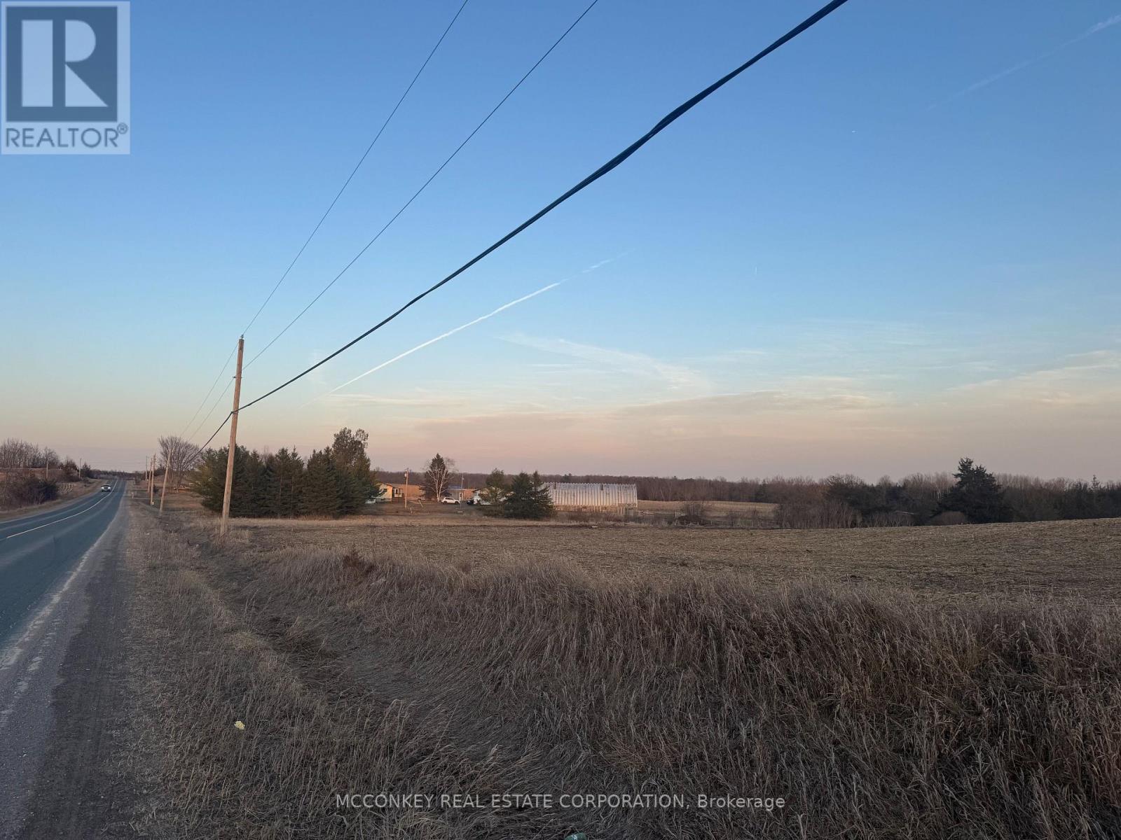 657 5th Line West Property Photo 8