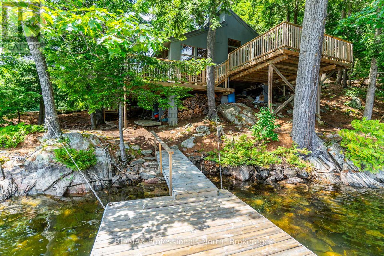53437 Big Hawk Lake Property Photo 1