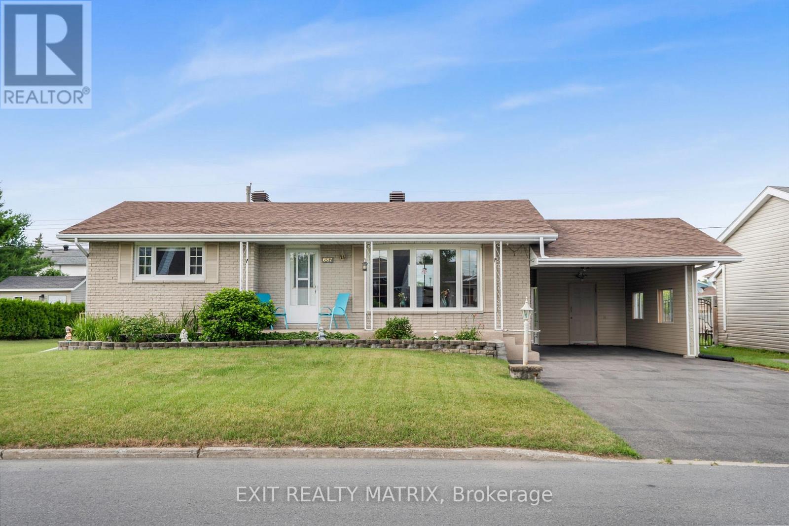 687 REJANE CRESCENT Property Photo 1