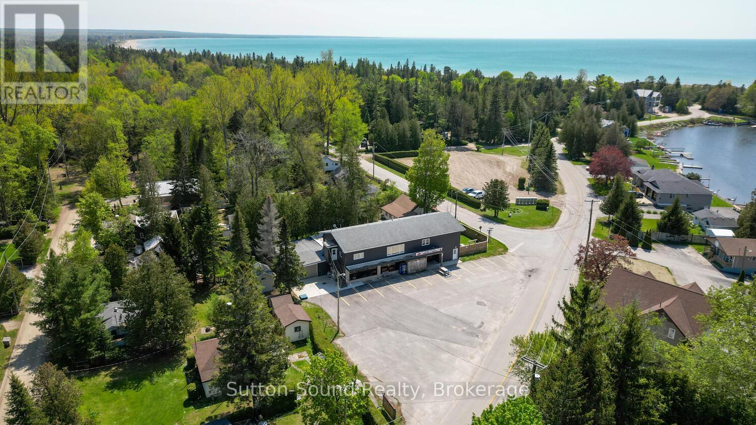 68 SAUBLE FALLS ROAD Property Photo 1
