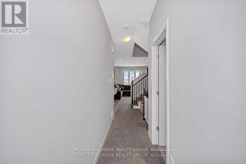 568 Prominence Way Property Photo 6