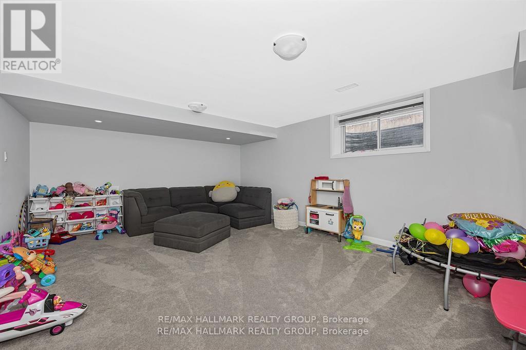 568 Prominence Way Property Photo 31