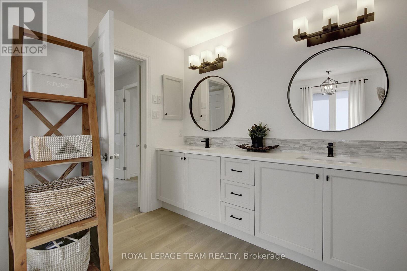 2613 Half Moon Bay Road Property Photo 32