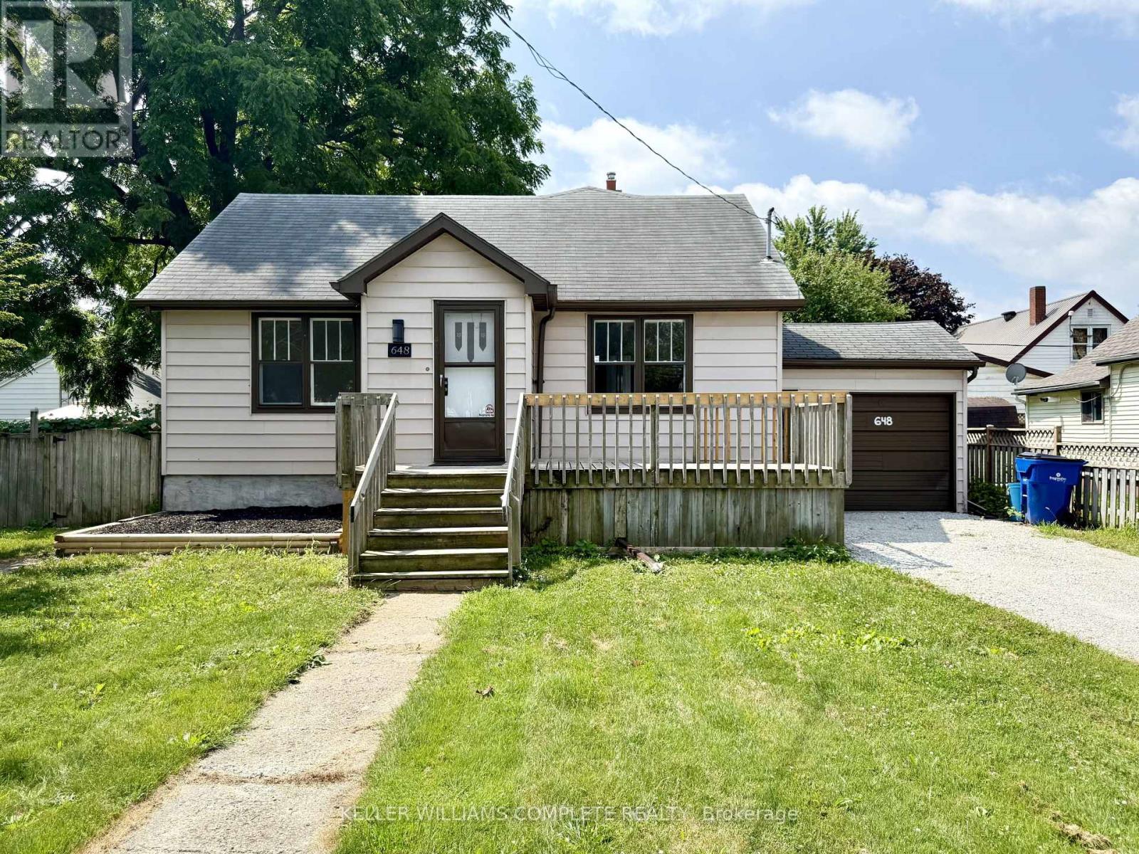 648 Wallace Street Property Photo 1