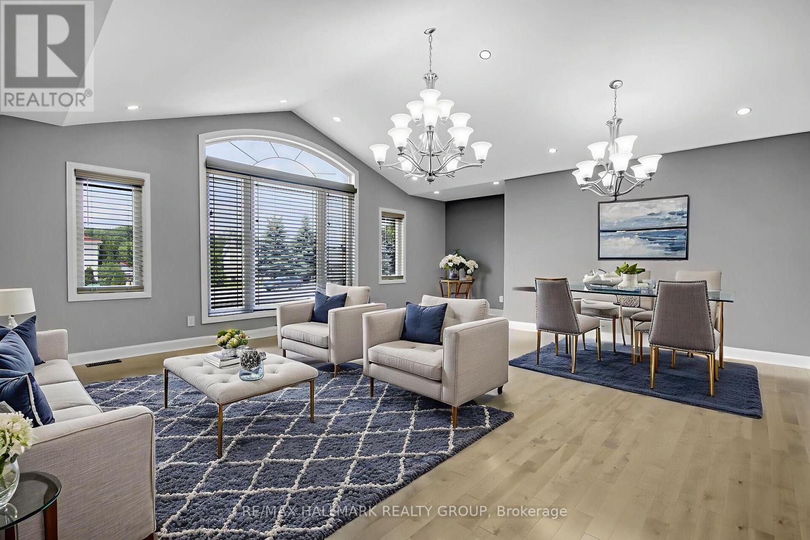 3253 Riverside Drive Property Photo 8