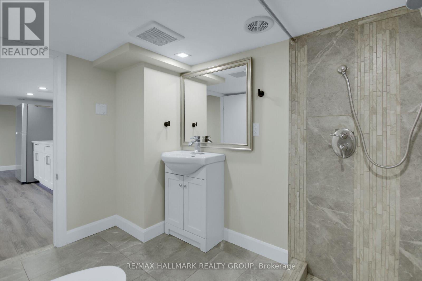 3253 Riverside Drive Property Photo 31