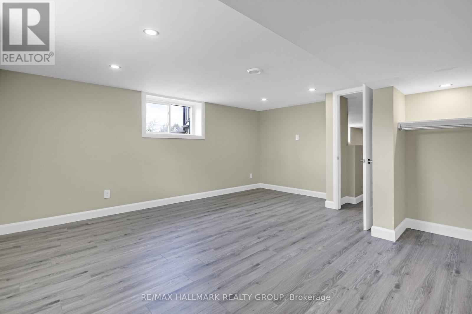 3253 Riverside Drive Property Photo 32