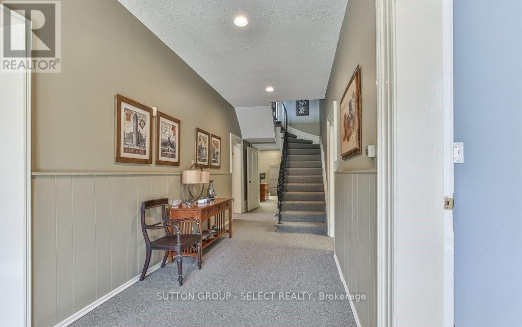 444 York Street Property Photo 5